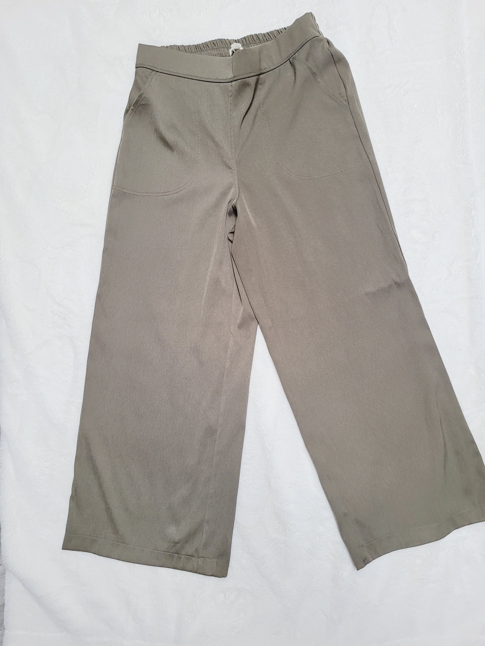 Max Studio Olive Wide-Leg Pants